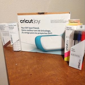 Cricut joy and accessories